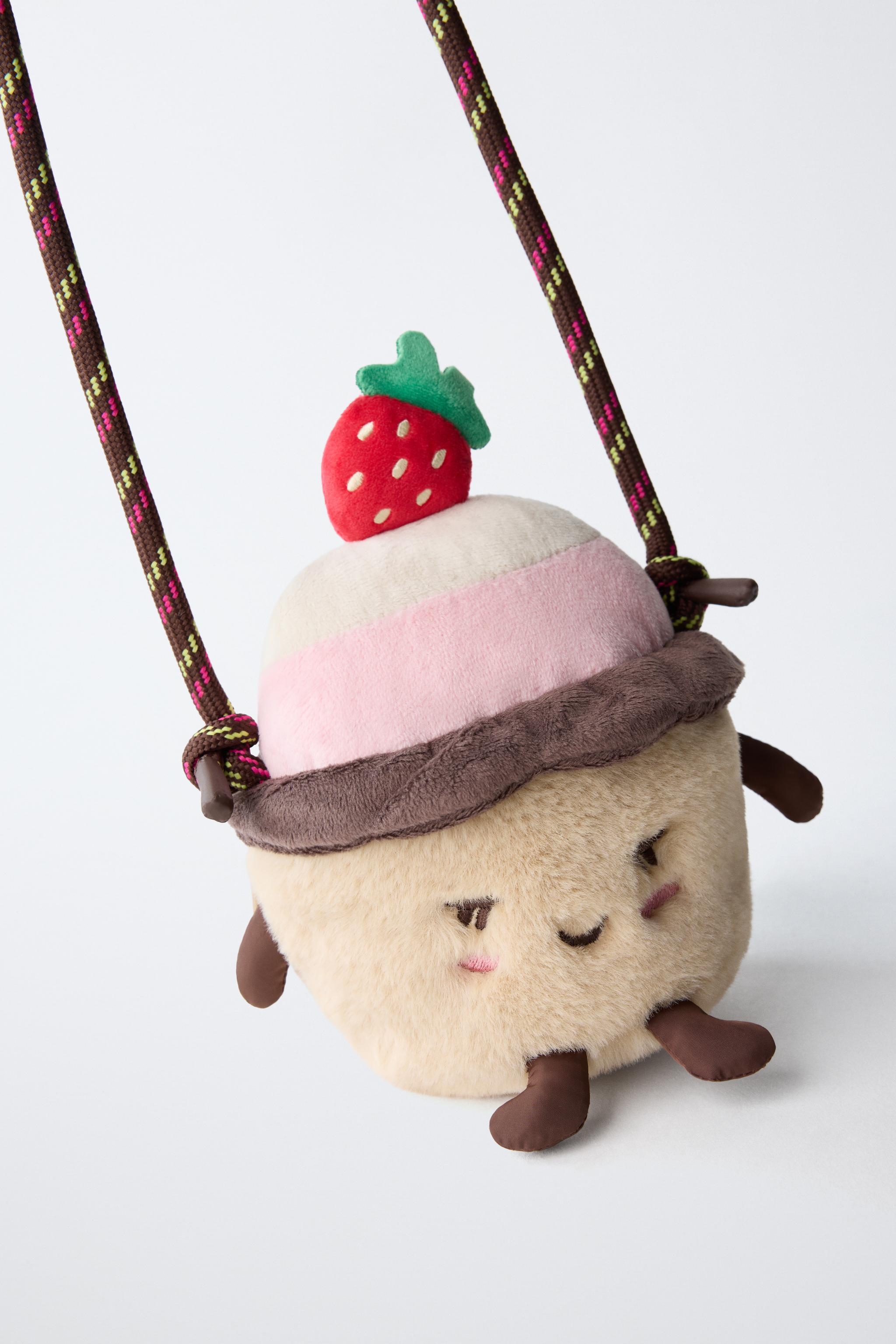 CAKE CROSSBODY BAG